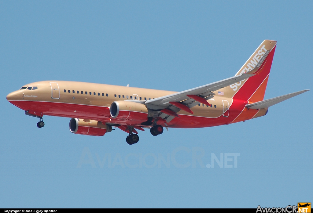 N711HK - Boeing 737-7H4 - Southwest Airlines