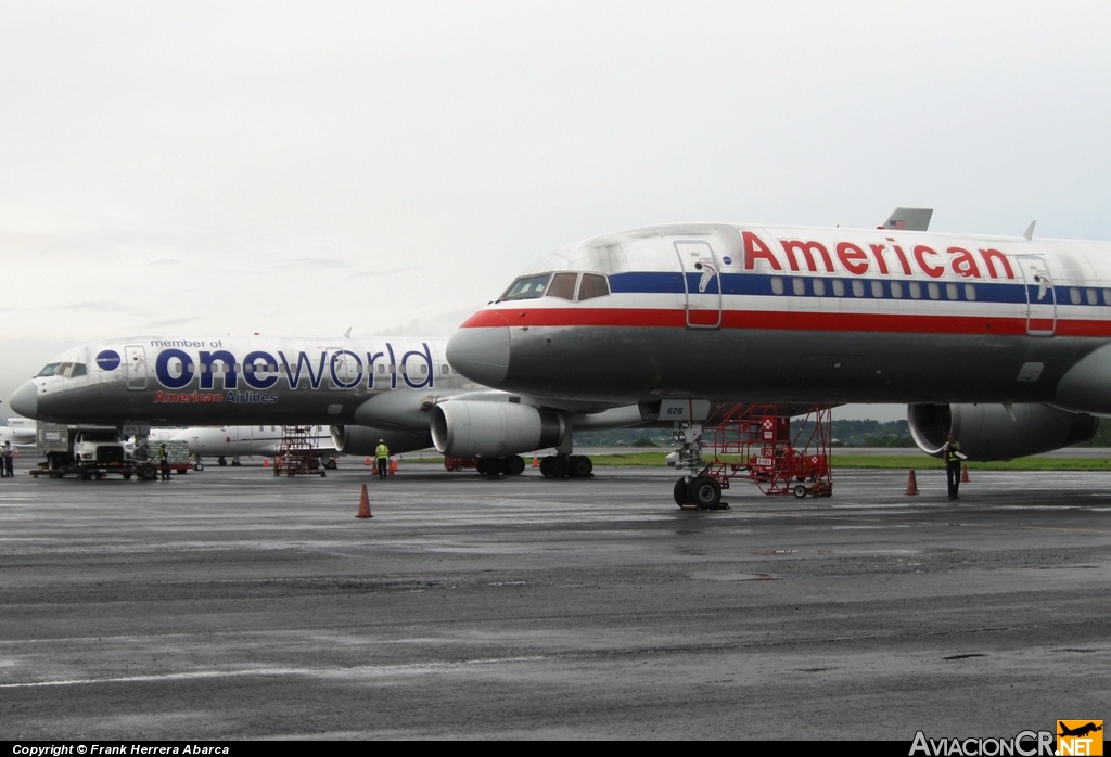 N626AA - Boeing 757-223 - American Airlines