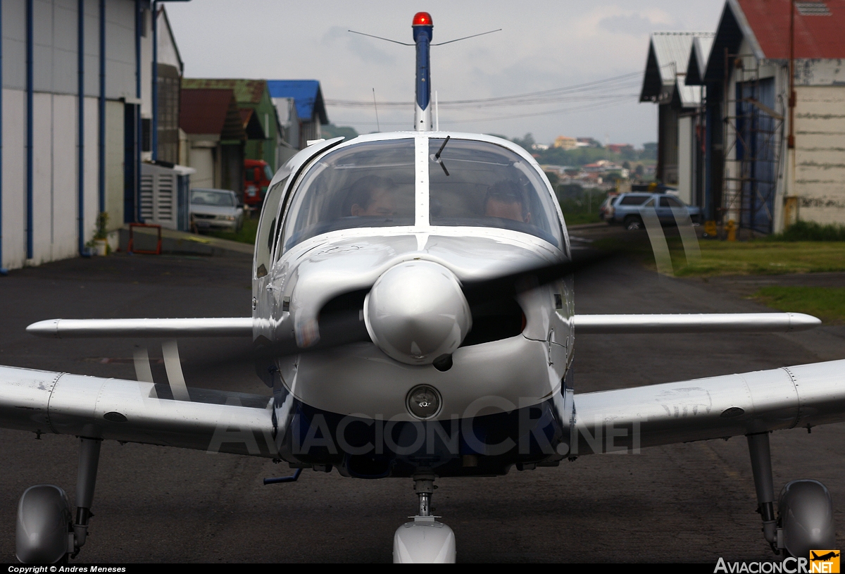 TI-AGR - Piper PA-28-180 Cherokee Challenger - IACA - Instituto Aeronautico Centroamericano