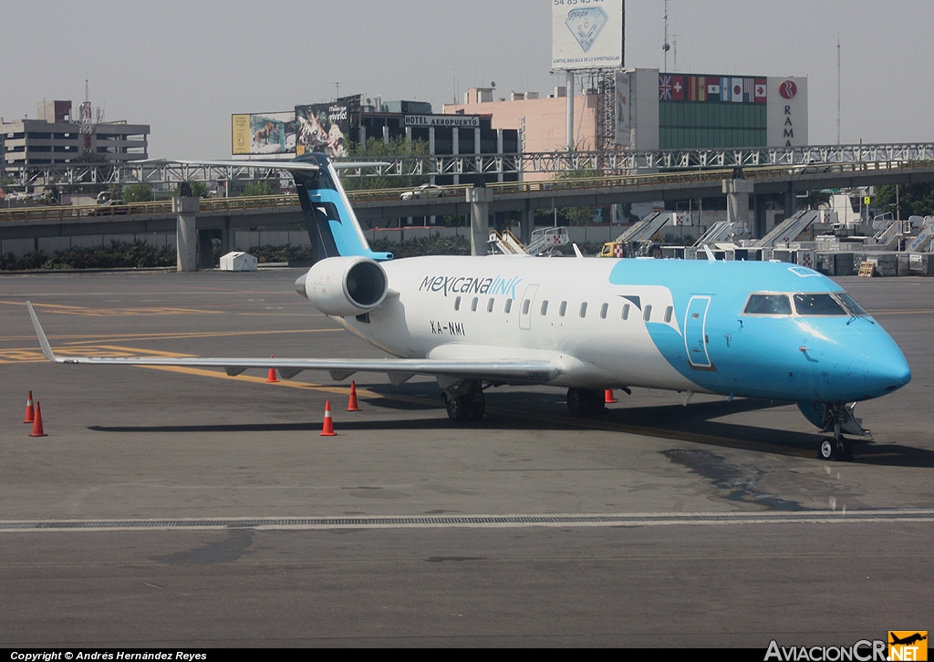 XA-MNI - Canadair CL-600-2B19 Regional Jet CRJ-200LR - Mexicana Link