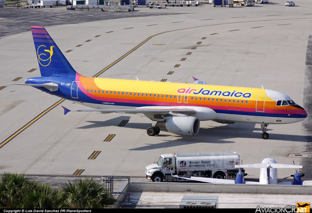 6Y-JAF - Airbus A320-214 - Air Jamaica