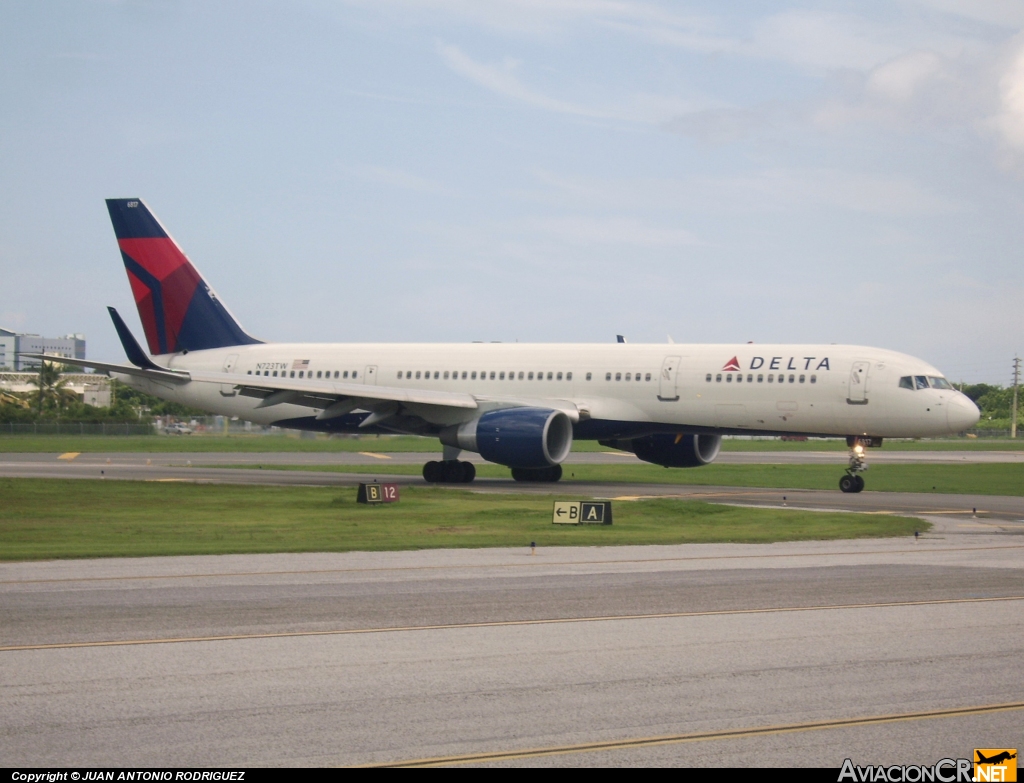 N723TW - Boeing 757-231 - Delta Airlines