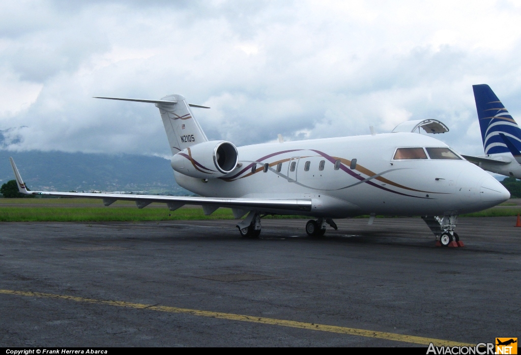 N2105 - Canadair CL-600-1A11 Challenger 600S - Privado