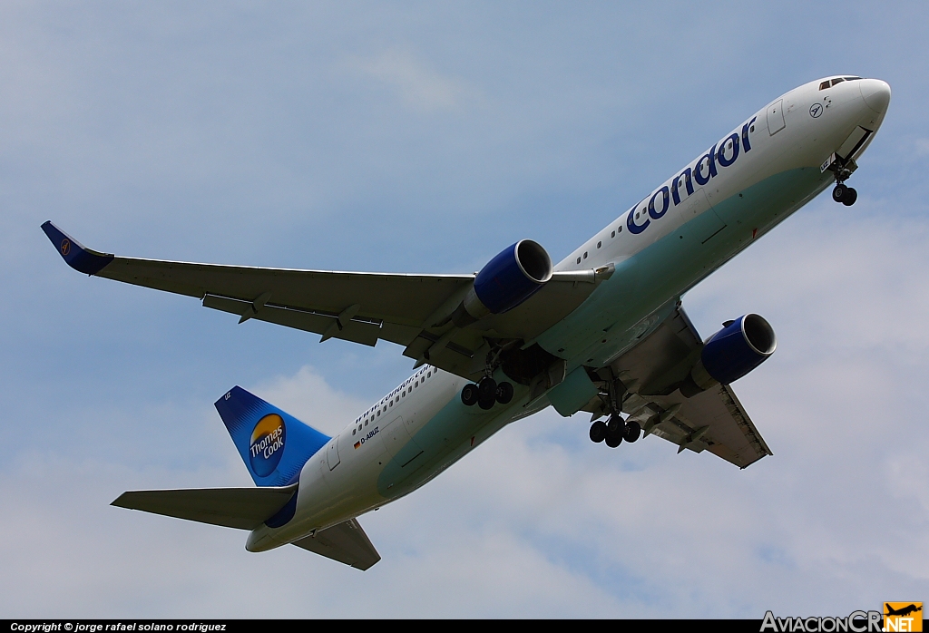 D-ABUZ - Boeing 767-330(ER) - Condor