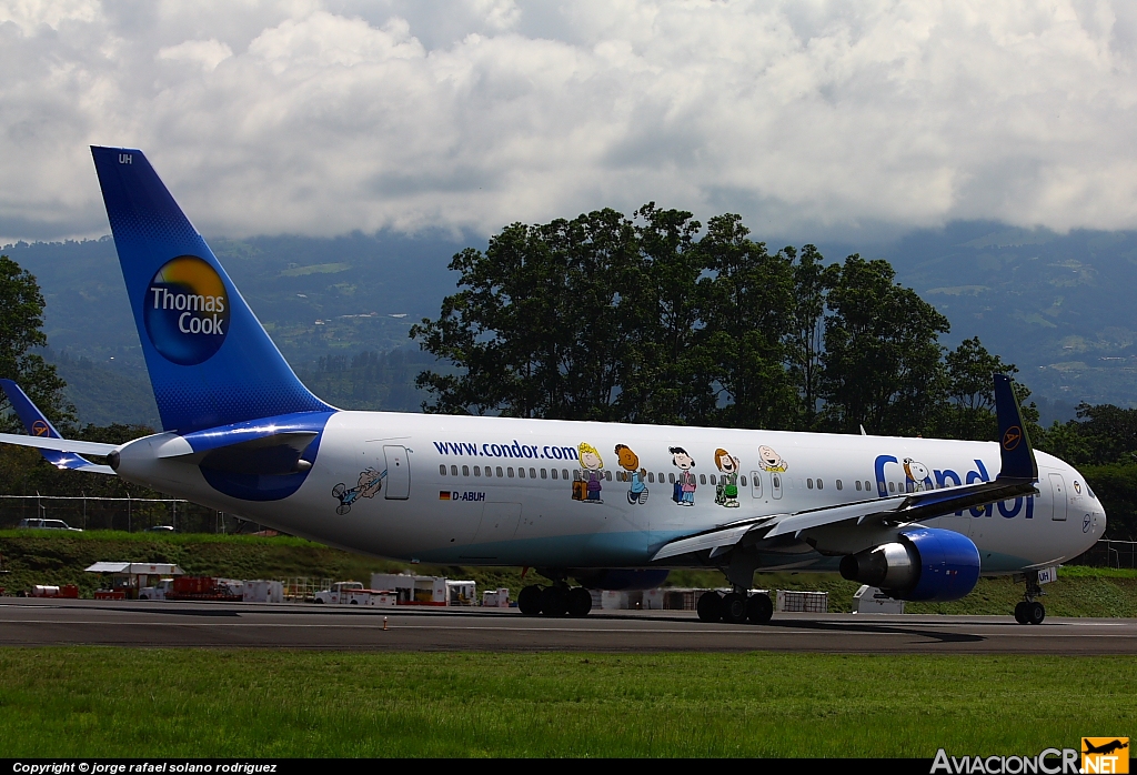 D-ABUH - Boeing 767-330/ER - Condor