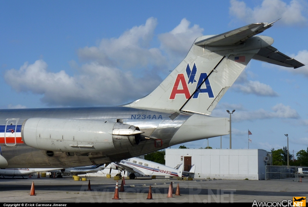 N234AA - McDonnell Douglas MD-82 (DC-9-82) - American Airlines