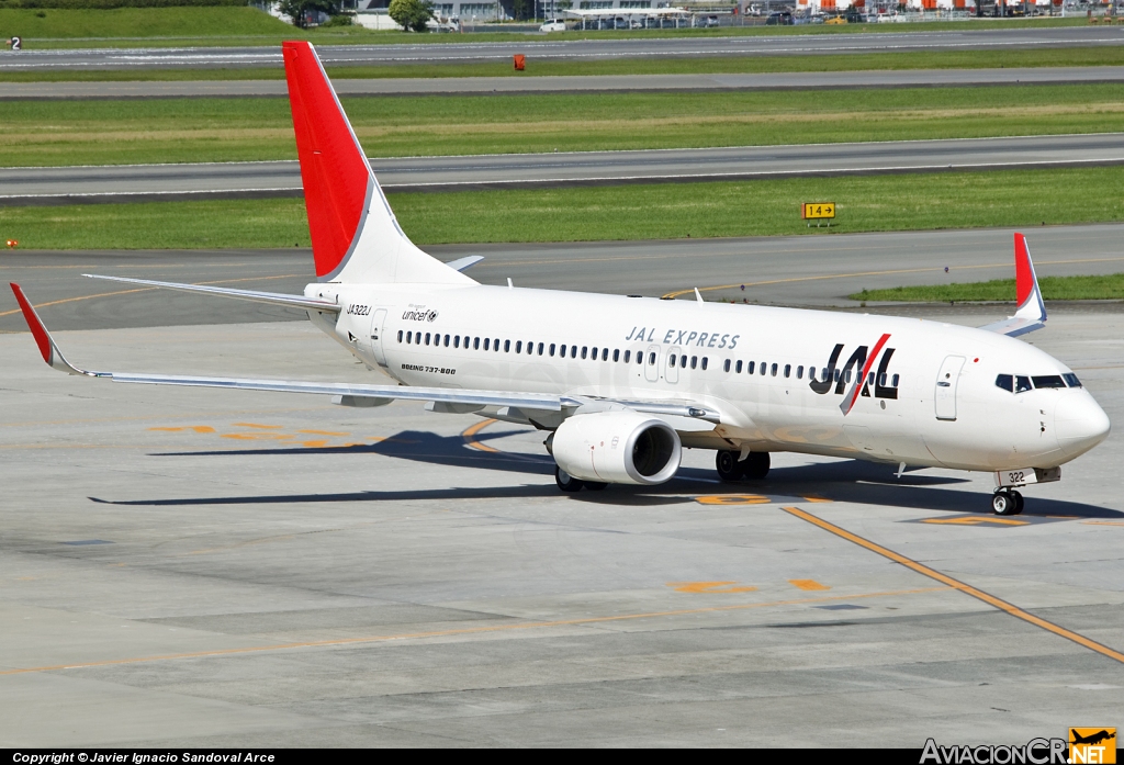 JA322J - Boeing 737-846 - Japan Airlines - JAL