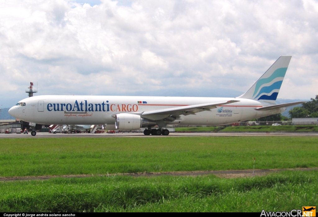 CS-TLZ - Boeing 767-375(ER)(BDSF) - EuroAtlantic Cargo