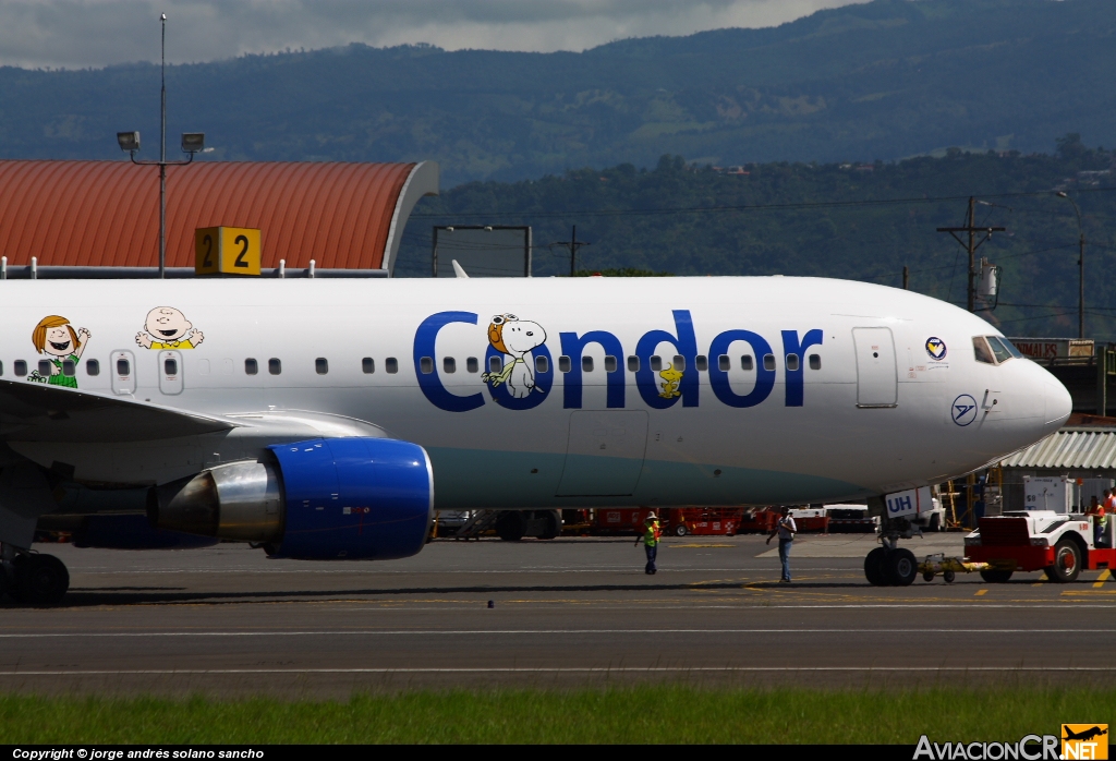 D-ABUH - Boeing 767-330/ER - Condor