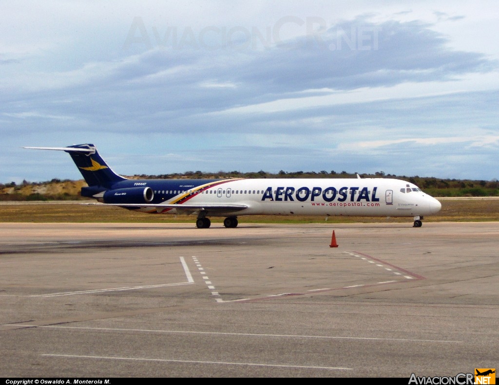 YV444T - McDonnell Douglas MD-82 (DC-9-82) - Aeropostal