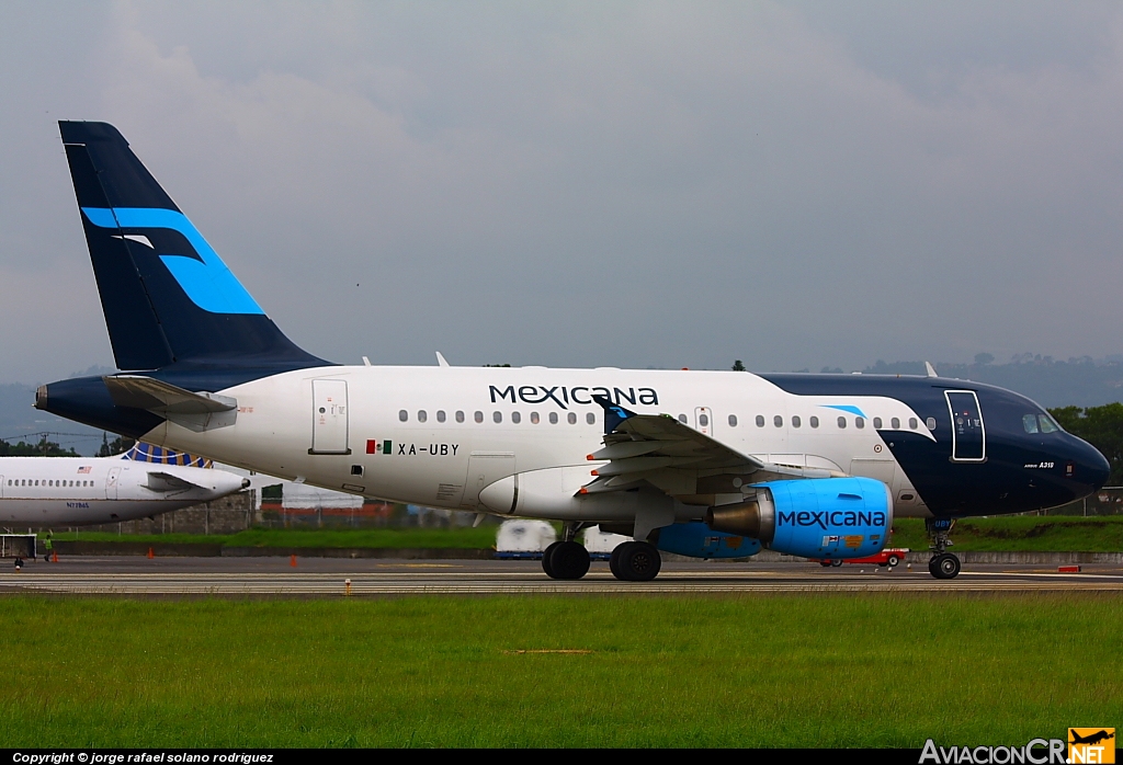 XA-UBY - Airbus A318-111 - Mexicana