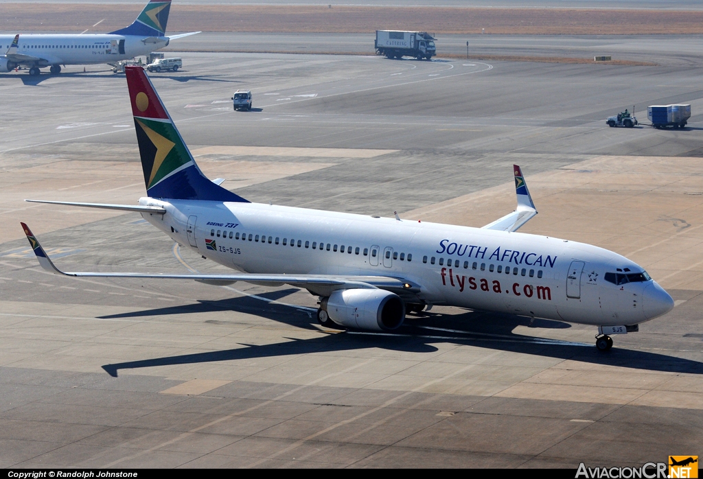 ZS-SJS - Boeing 737-844 - South African Airlines