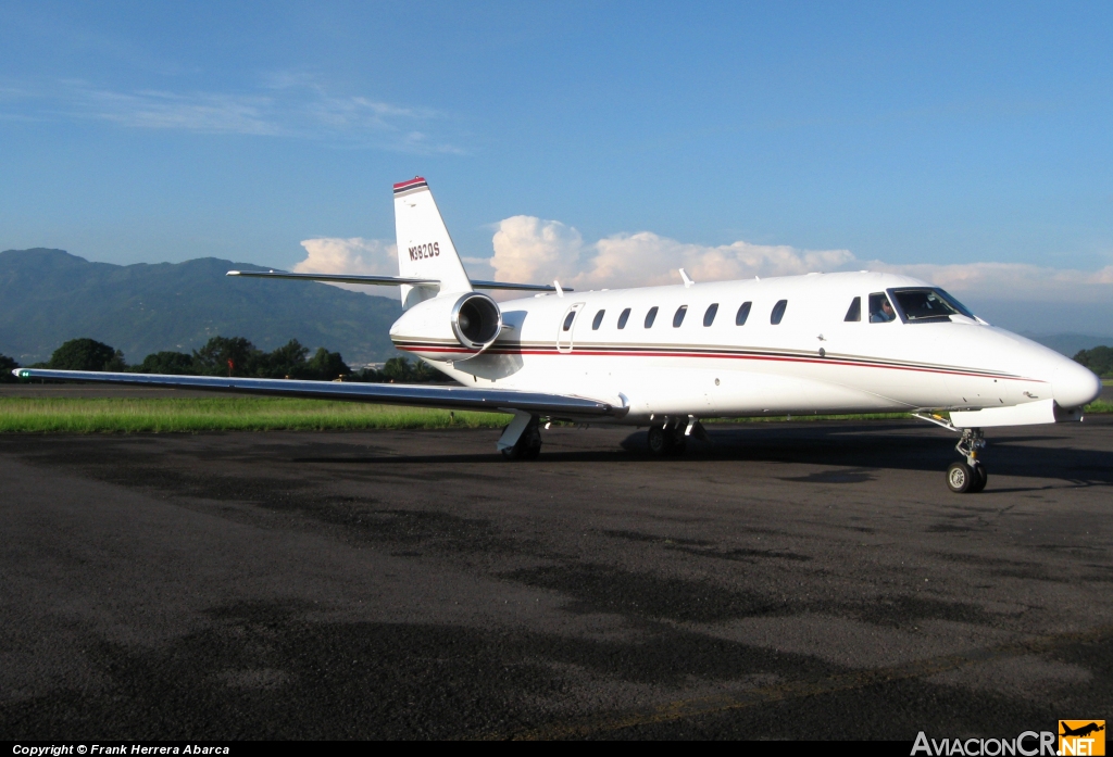 N382QS - Cessna Citation 680 Sovereign - NetJets