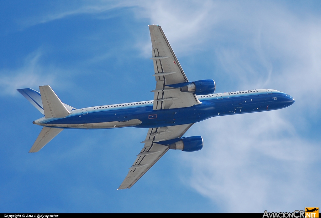N521UA - Boeing 757-222 - United Airlines