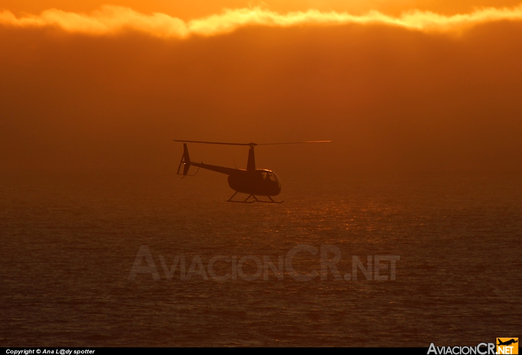 N*** - Robinson R44 Raven II - Privado