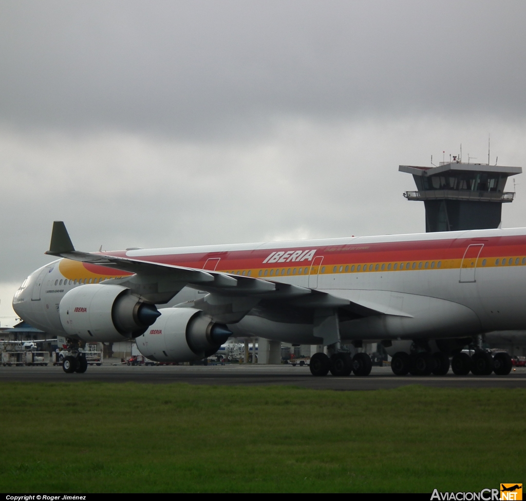 EC-LEU - Airbus A340-642X - Iberia