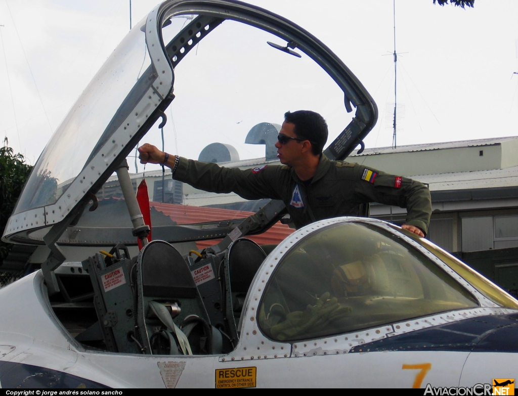 FAC 2135 - Cessna T-37B Tweety Bird - Fuerza Aérea Colombiana
