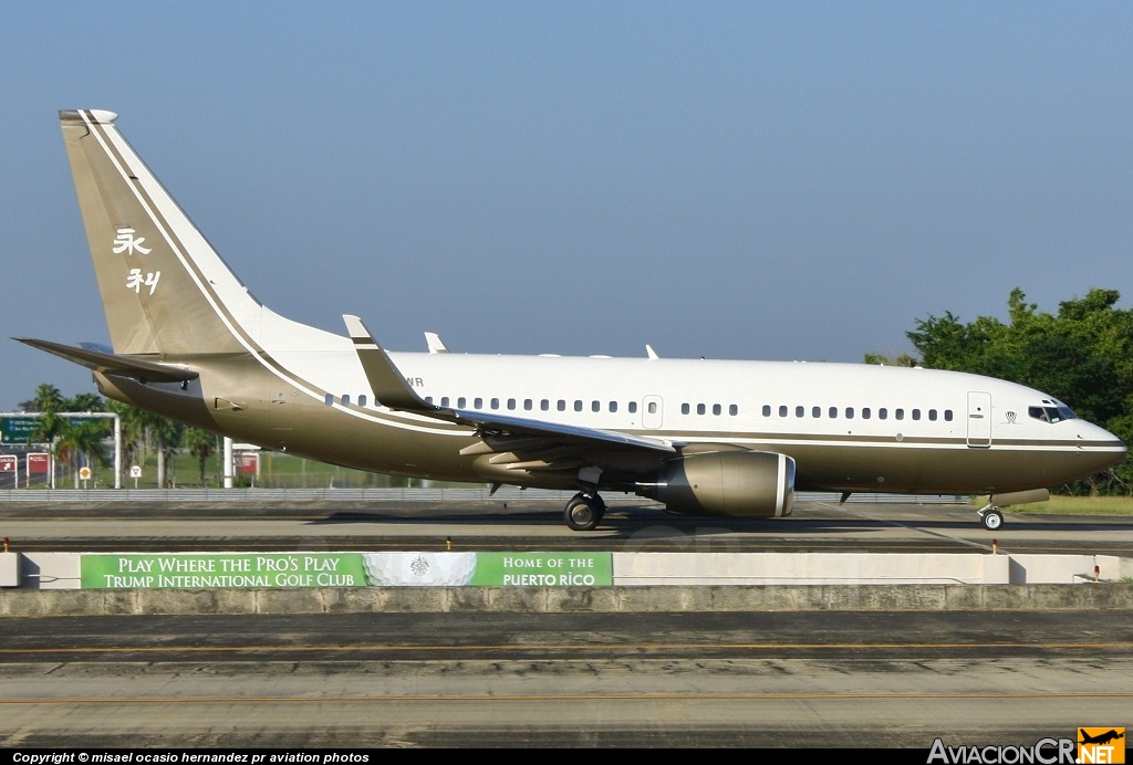 N88WR - Boeing 737-79U(BBJ) - Privado