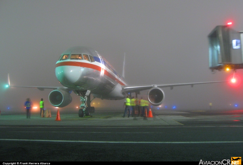 N631AA - Boeing 757-223 - American Airlines