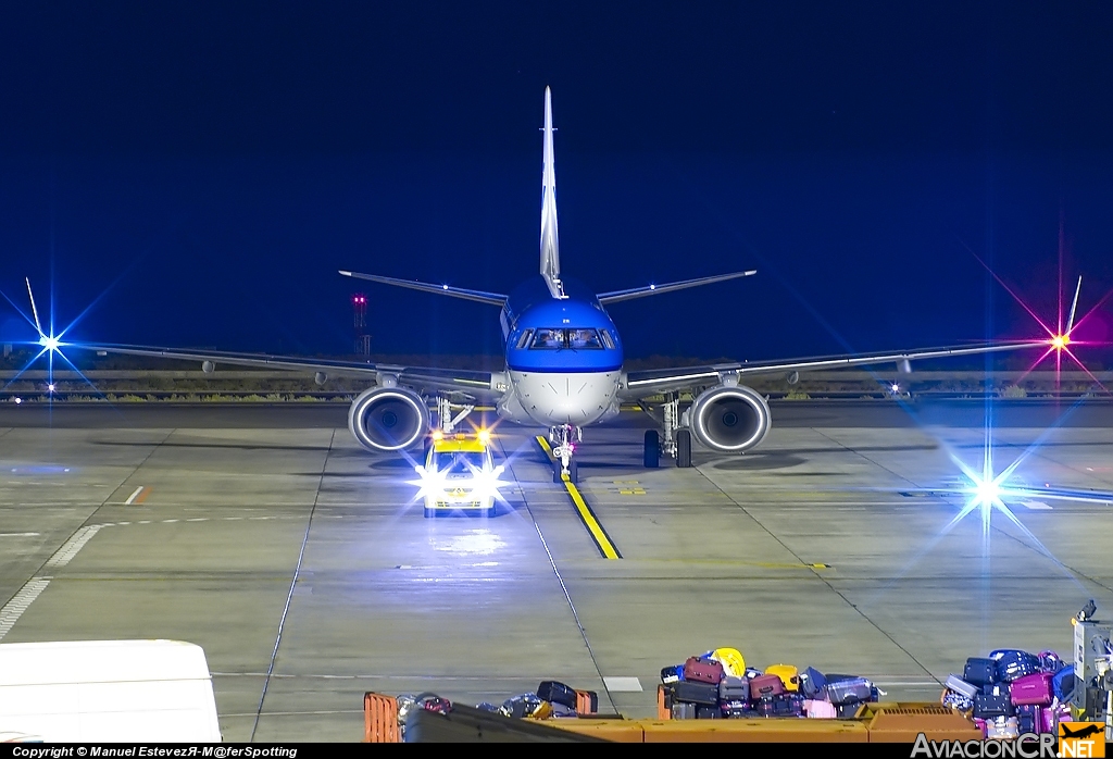 PH-EZR -  EMB 190-100 STD - KLM-Cityhopper