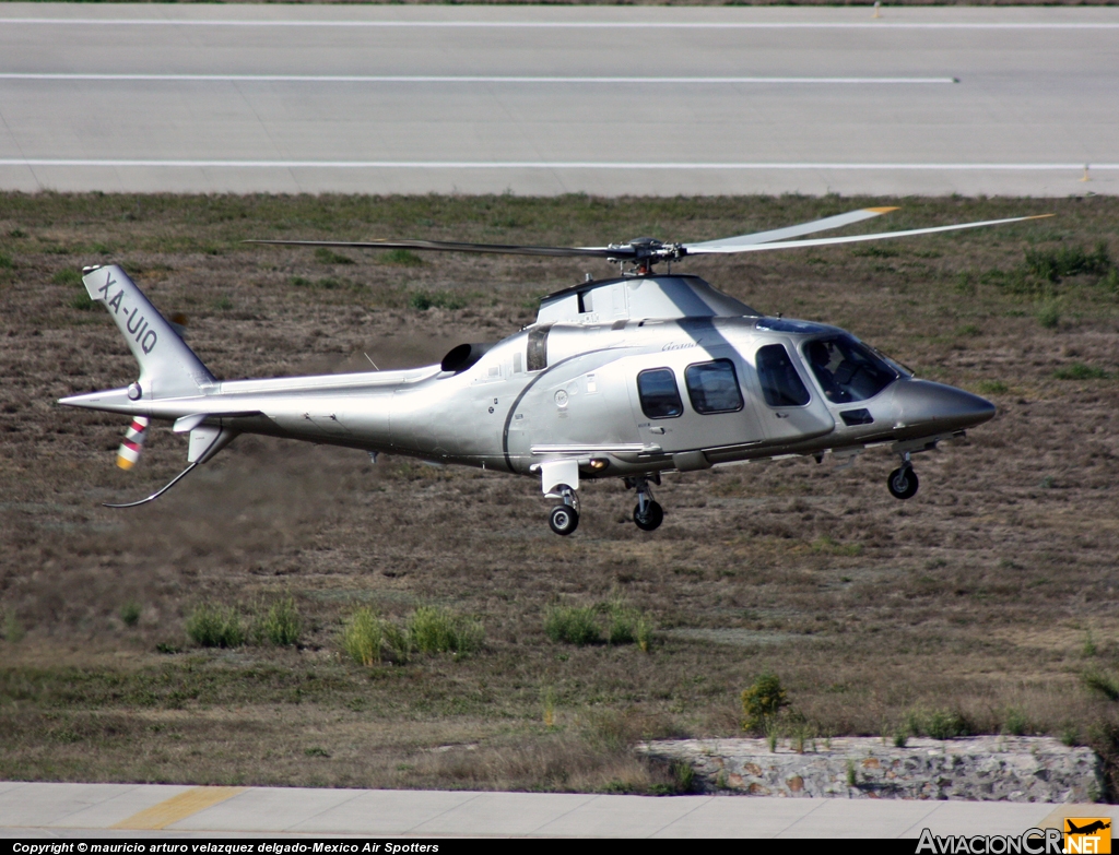 XA-UIQ - Agusta 109S Grand - Privado