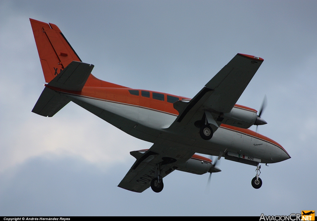 XA-KOC - Cessna 402C - Aerocuahonte