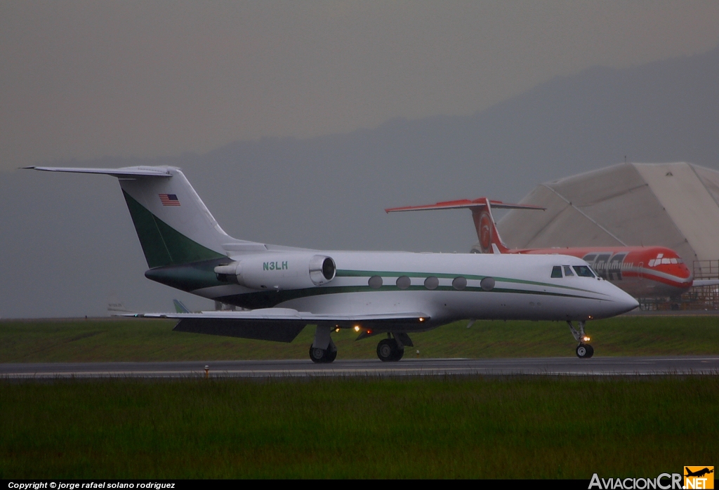 N3LH - Grumman G-1159 - Privado