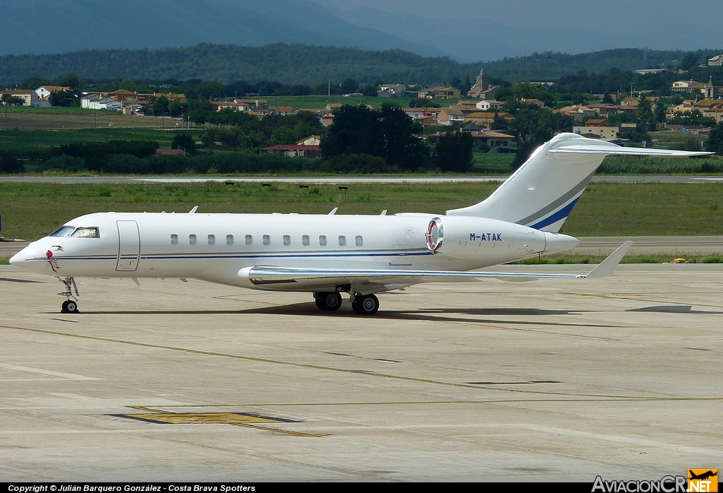 M-ATAK - Bombardier BD-700-1A11 Global 5000 - Privado