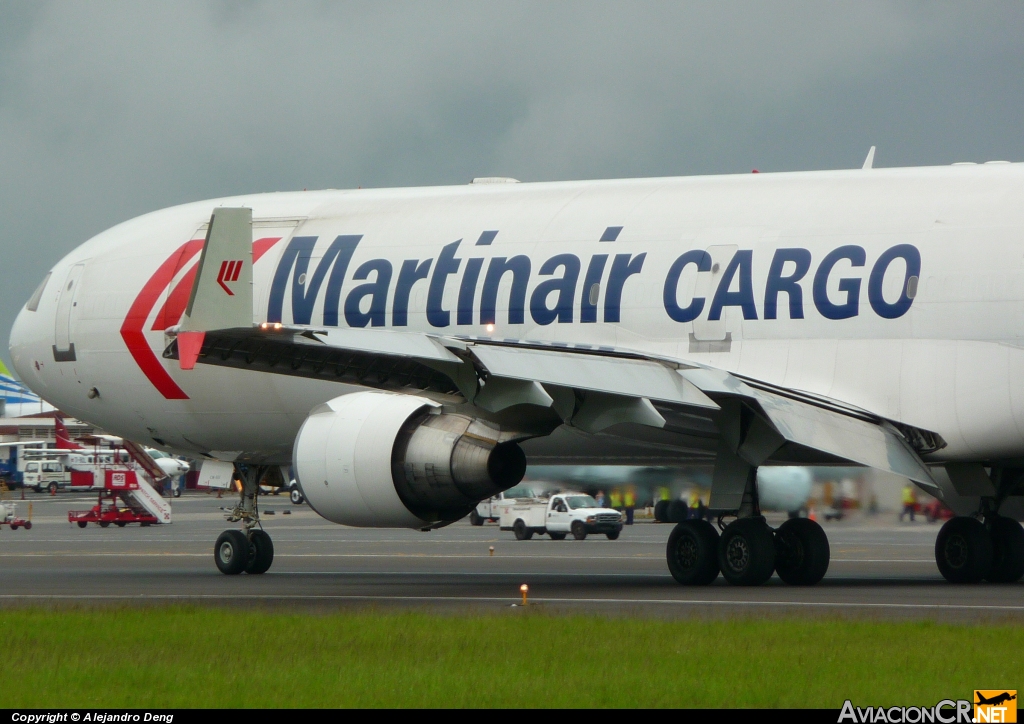 PH-MCW - McDonnell Douglas MD-11F - Martinair Cargo