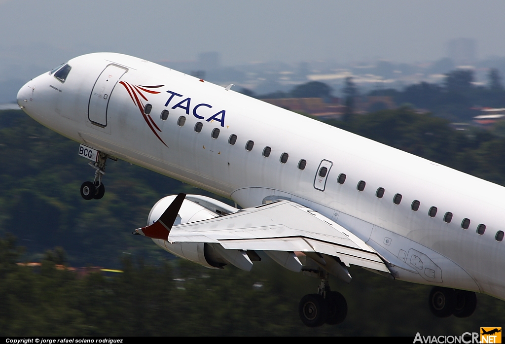 TI-BCG - Embraer 190-100IGW - TACA International Airlines