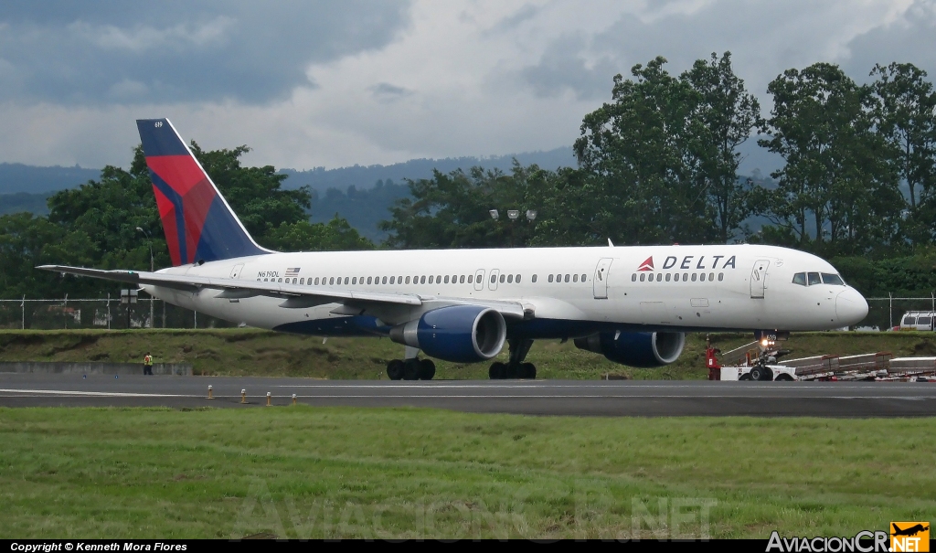N619DL - Boeing 757-232 - Delta Airlines