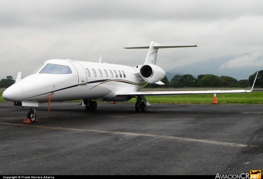 N452CJ - Learjet 45 - Wal-mart Stores Inc