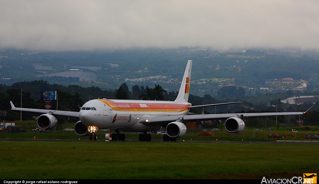 EC-LEV - Airbus A340-642 - Iberia