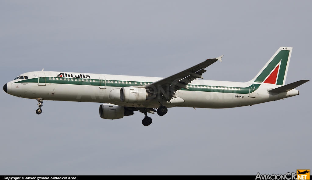 I-BIXM - Airbus A321-212 - Alitalia