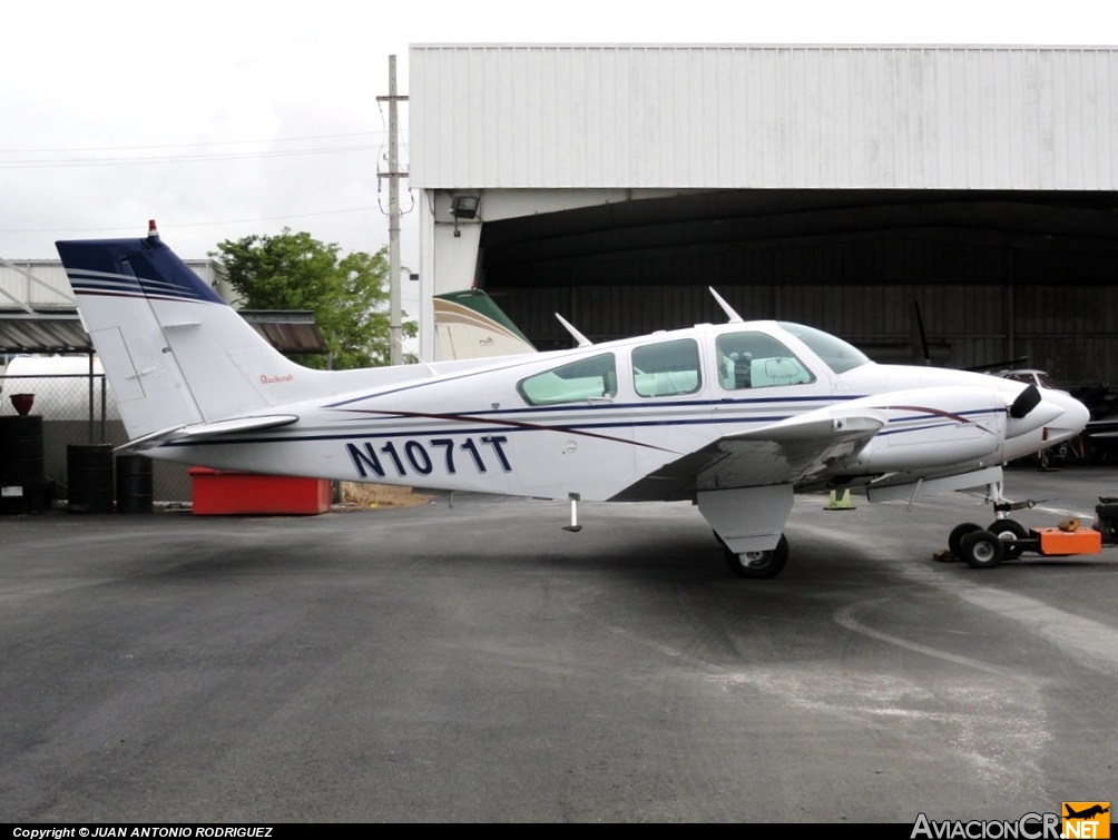 N1071T - Beechcraft 95-B55 Baron - Privado