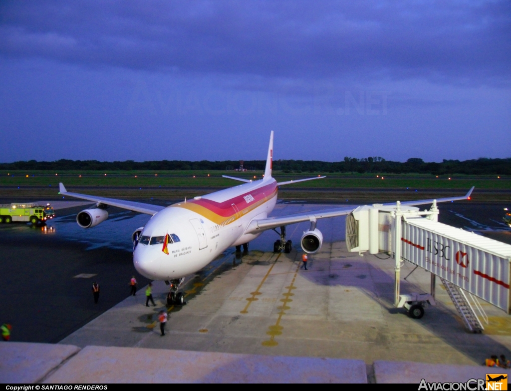 EC-IIH - Airbus A340-313X - Iberia