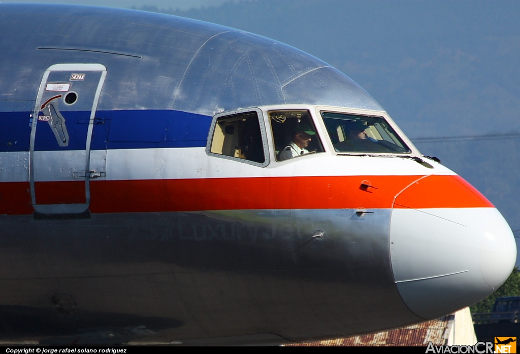 N697AN - Boeing 757-223 - American Airlines