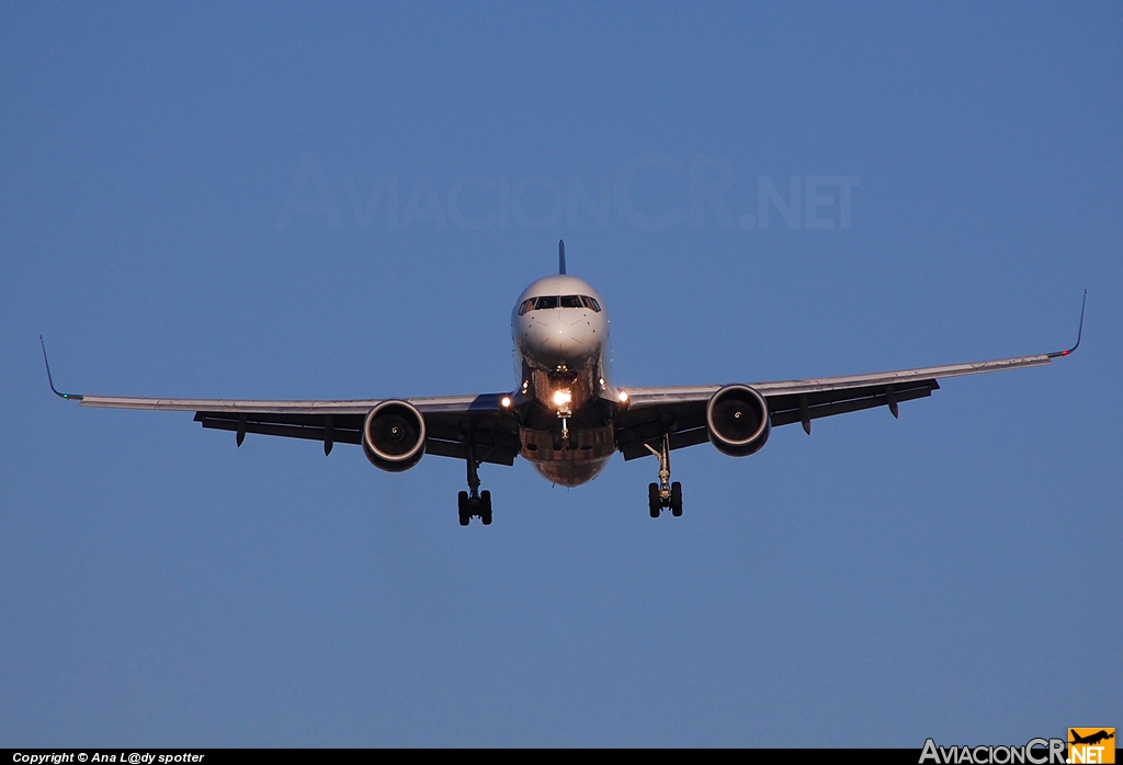 N723TW - Boeing 757-231 - Delta Airlines