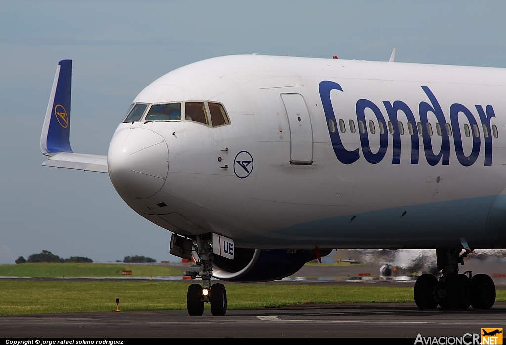 D-ABUE - Boeing 767-330/ER - Condor