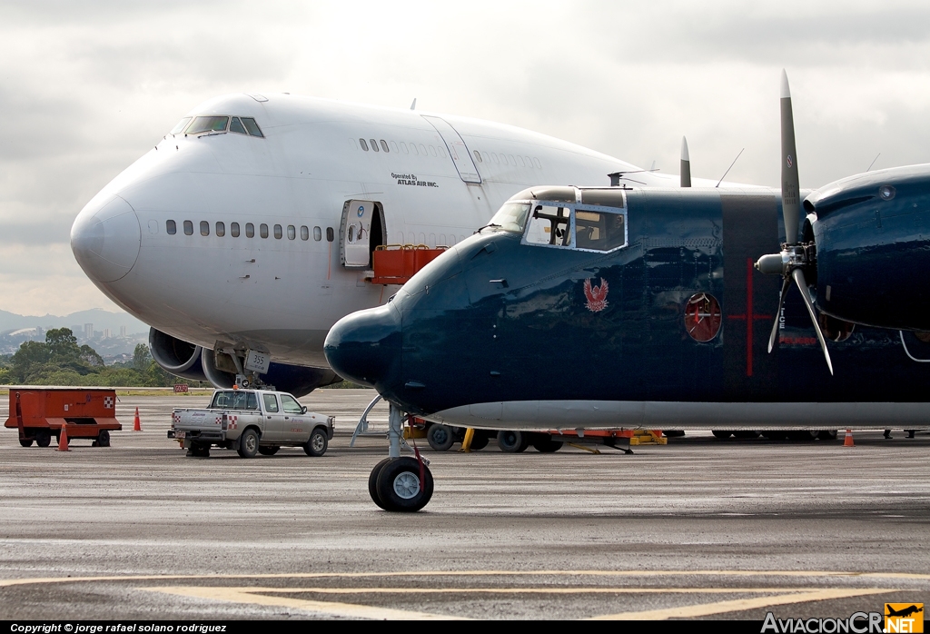 MSP002 - De Havilland Canada C-7A Caribou - Ministerio de Seguridad Pública - Costa Rica