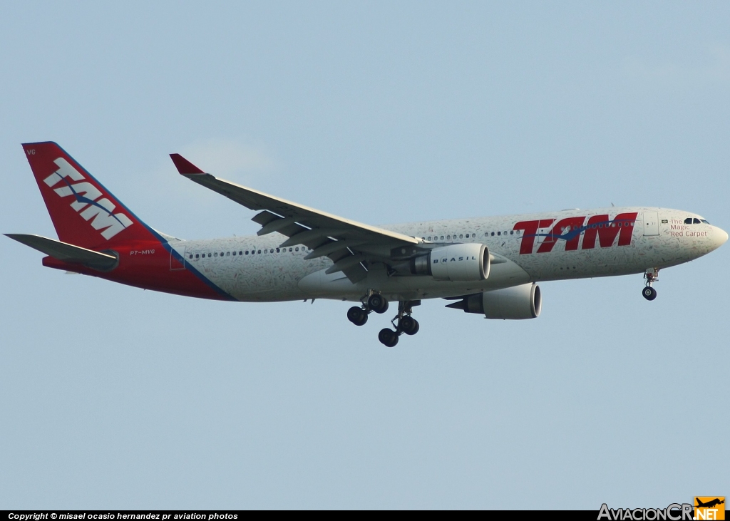 PT-MVC - Airbus A330-223 - TAM