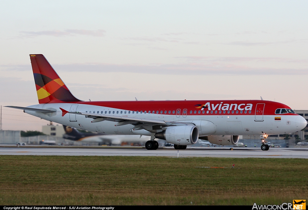 N451AV - Airbus A320-214 - Avianca Colombia