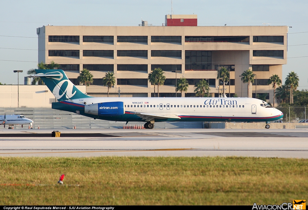 N963AT - Boeing 717-2BD - AirTran