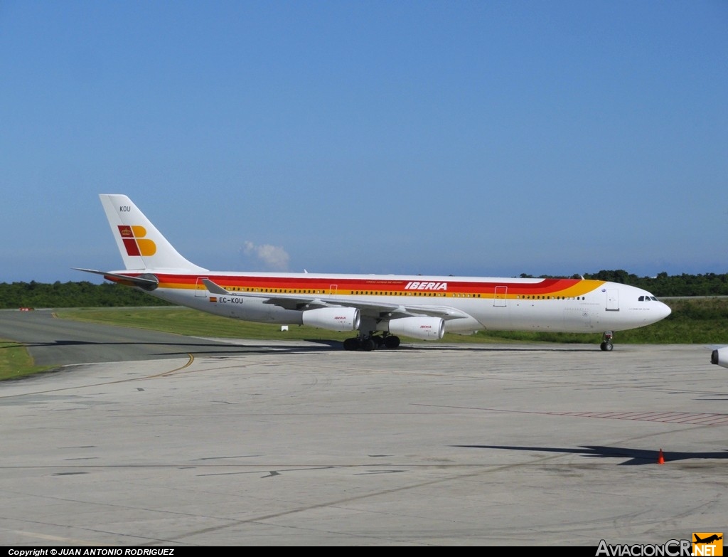 EC-KOU - Airbus A340-313 - Iberia