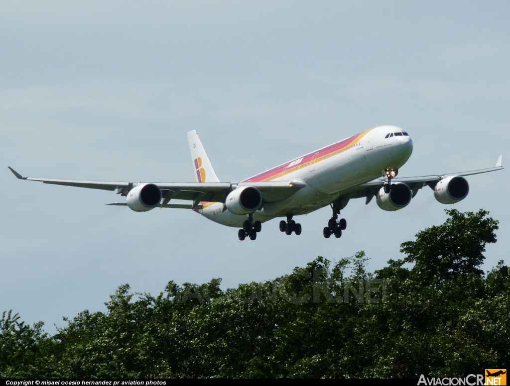 EC-IZX - Airbus A340-642 - Iberia