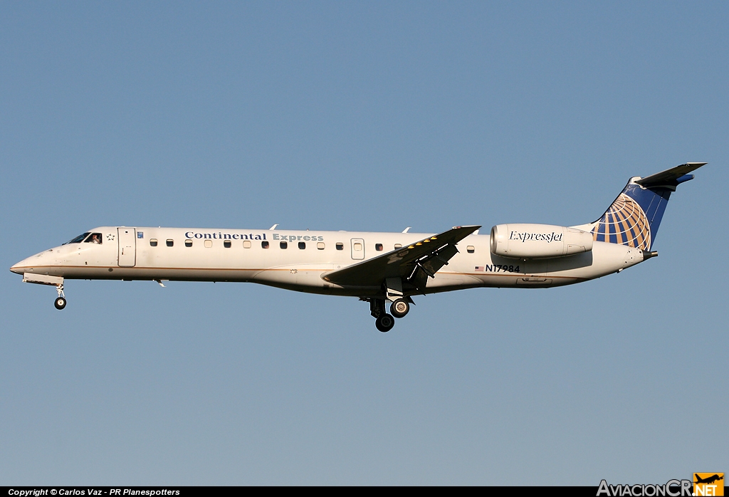 N17984 - Embraer ERJ-145 Regional Jet (Genérico) - Continental Express
