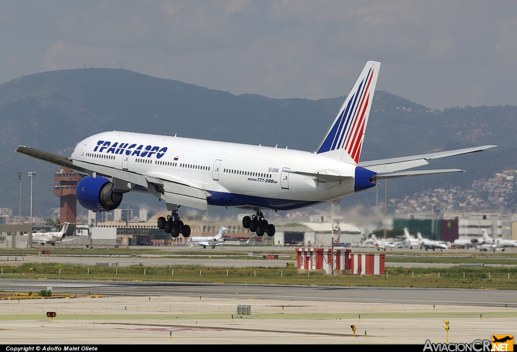 EI-UNW - Boeing 777-222/ER - Transaero Airlines