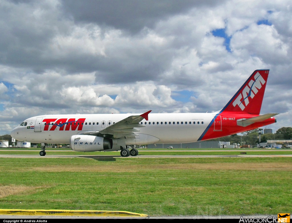 PR-MAZ - Airbus A320-232 - TAM