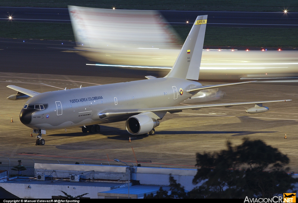 FAC1202 - Boeing 767-2J6/ER - Fuerza Aérea Colombiana