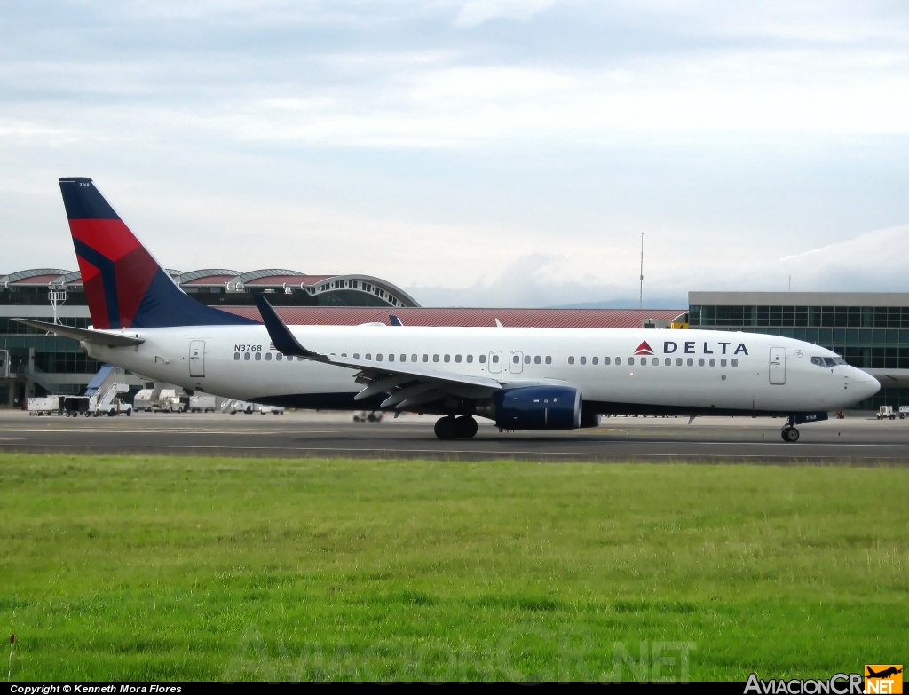 N3768 - Boeing 737-832 - Delta Airlines